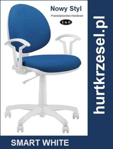 SMAT white krzesło biurowe Nowy Styl.jpg